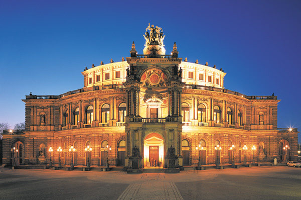 Reise "Dresden mit Semperoper: La Bohéme", Der Schmidt