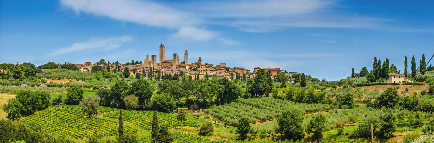 Medieval town of San Gimignano, Tuscany, Italy