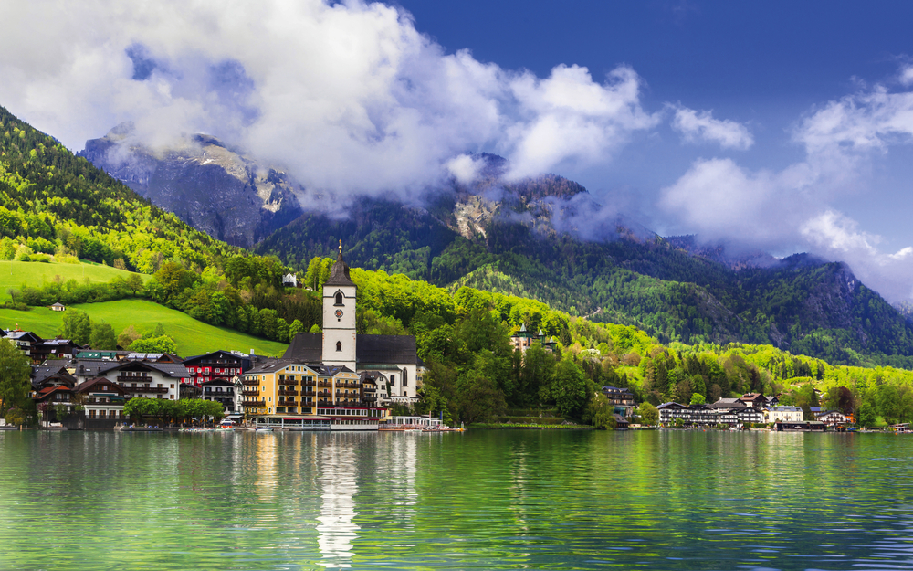 Amazing idyllic scenery. Lake Sankt Wolfgang in Austria. Boat ri