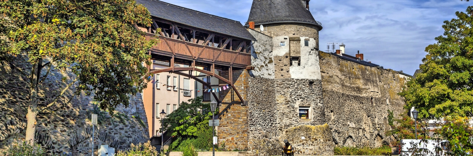 Turm der alten Stadtmauer von Andernach