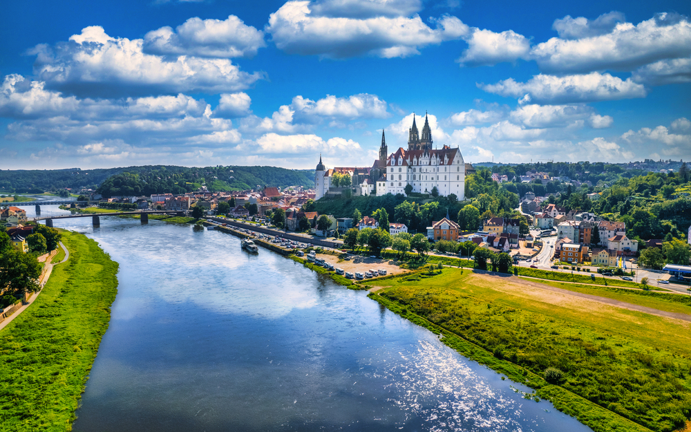 Blick über die Stadt Meißen an der Elbe in Sachsen