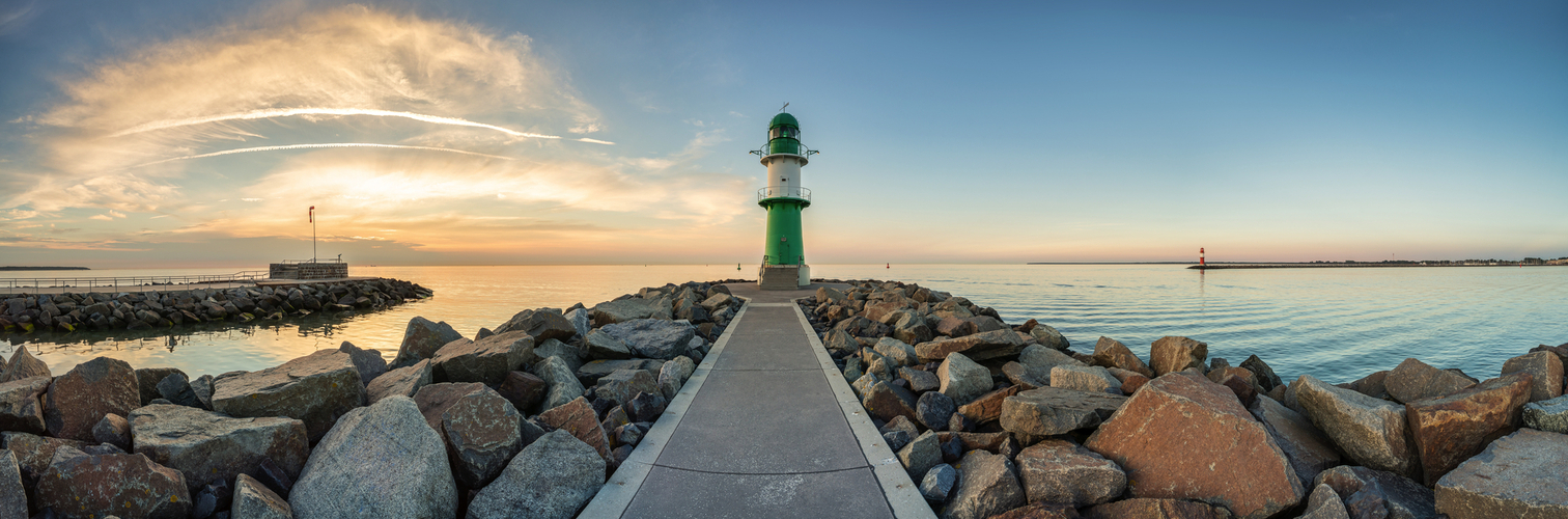 Westmole in Warnemünde