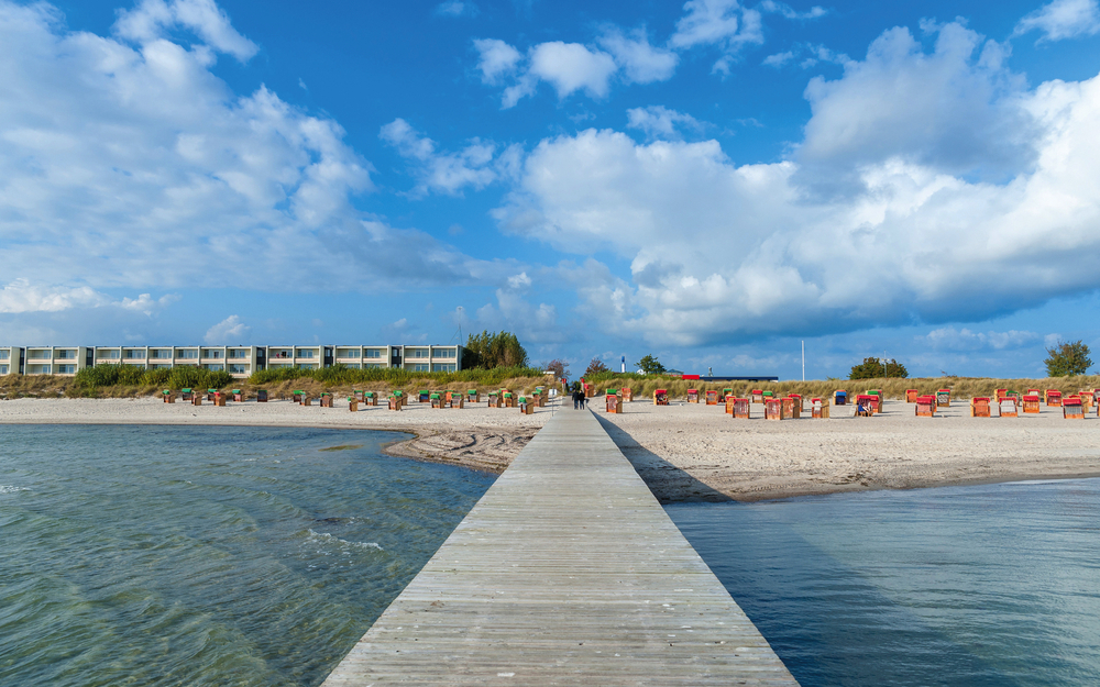 Seebrücke am Südstrand in Burgtiefe auf der Insel Fehmarn
