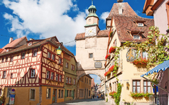 Gasse vor dem Röderbogen in Rothenburg