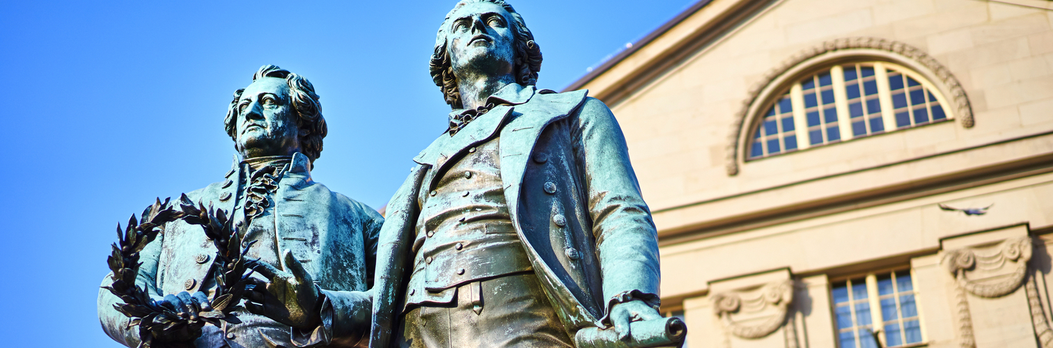 Goethe-Schiller-Denkmal in Weimar, Deutschland