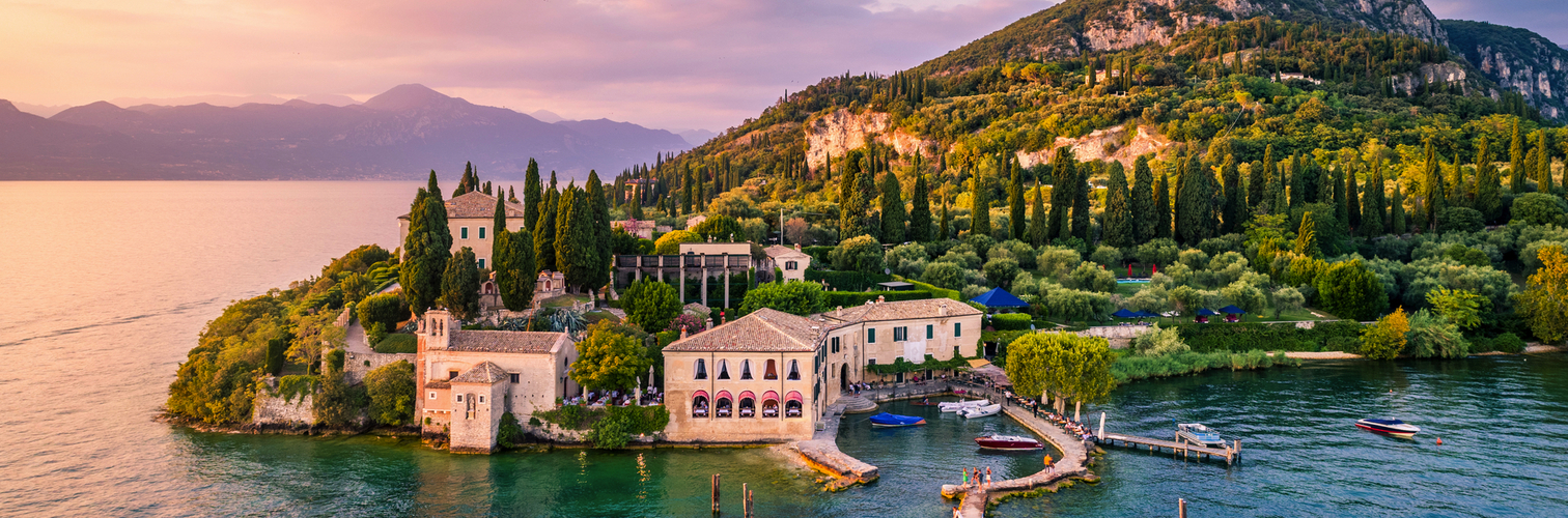 Punta San Vigilio bei Sonnenuntergang