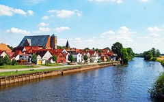 Verden an der Aller - Dom mit Andreaskirche und Fischerviertel von Sübrücke aus gesehen