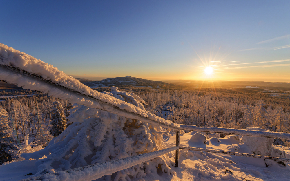 Sonnenaufgang auf der Achtermannshöhe im Nationalpark Harz