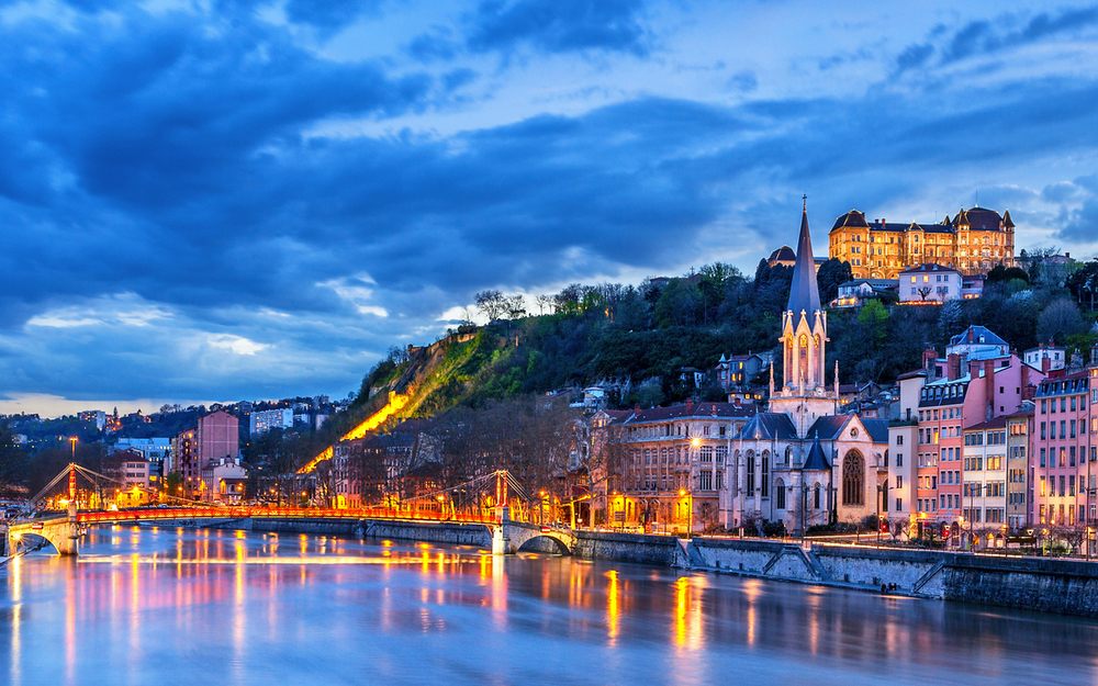 Lyon am Abend
