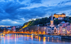 Lyon am Abend
